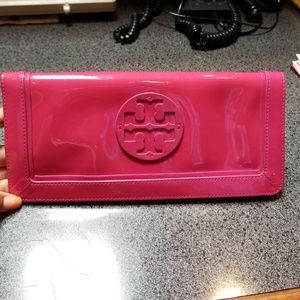 Tory Burch wallet